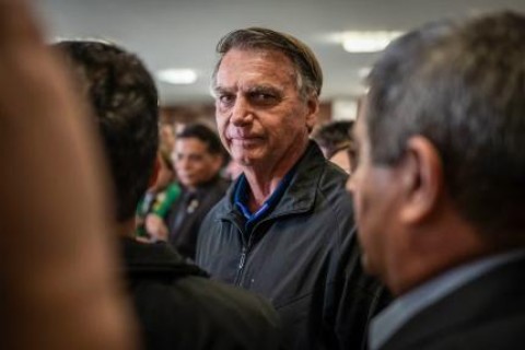 risco de prisão Defesa de Bolsonaro tem até as 21h13 para explicar descumprimento de medidas